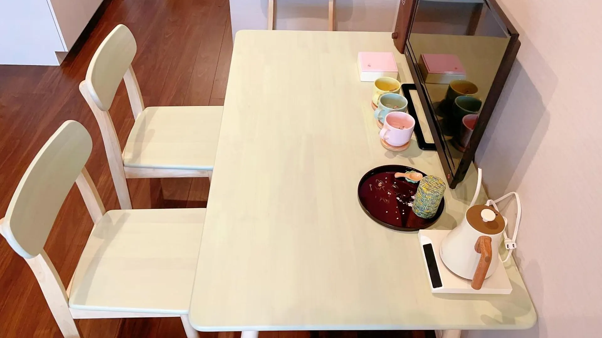 Guest house Suikakan Heianjingumae 酔花間 Kyoto