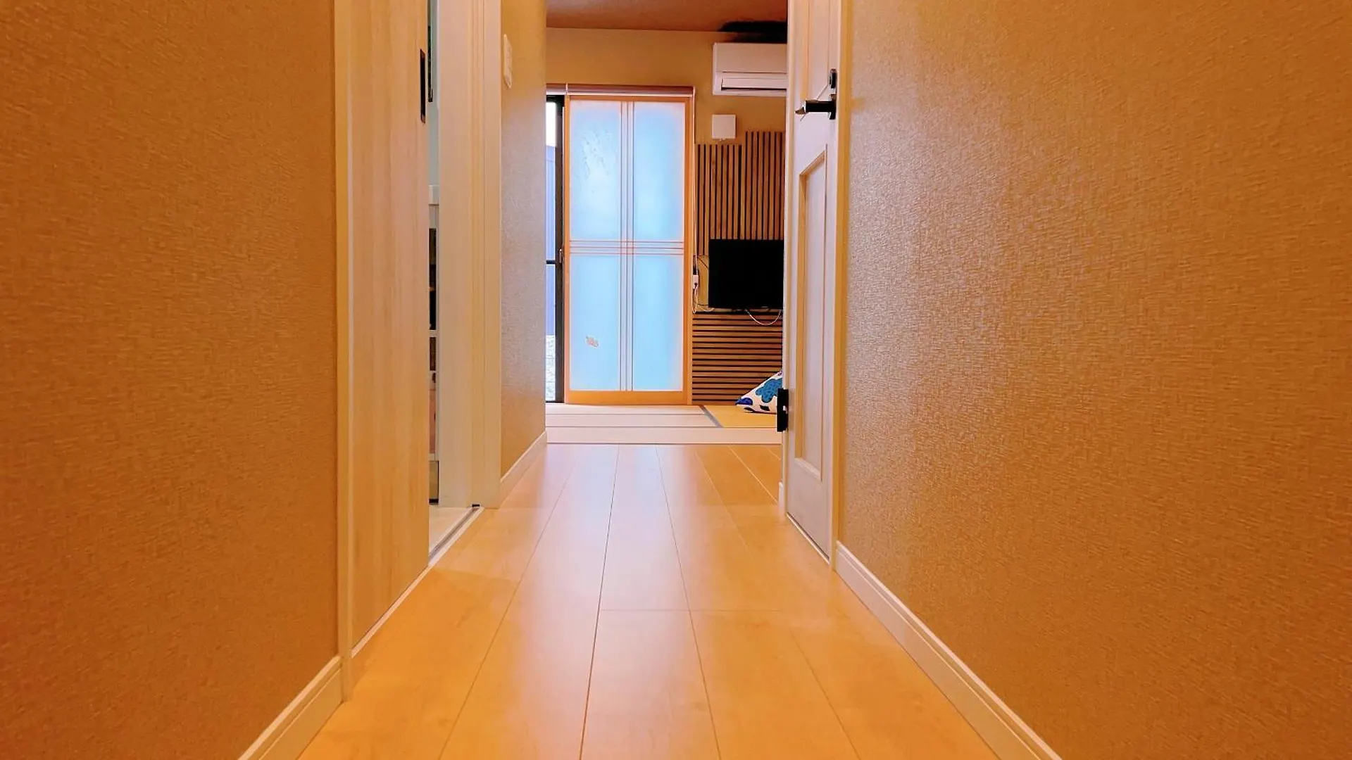 Guest house Suikakan Heianjingumae 酔花間 Kyoto
