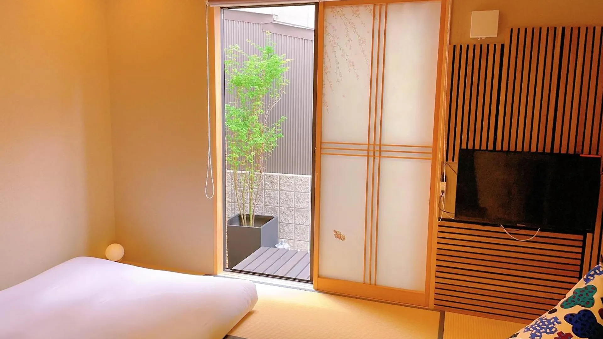 Suikakan Heianjingumae 酔花間 Kyoto Guest house